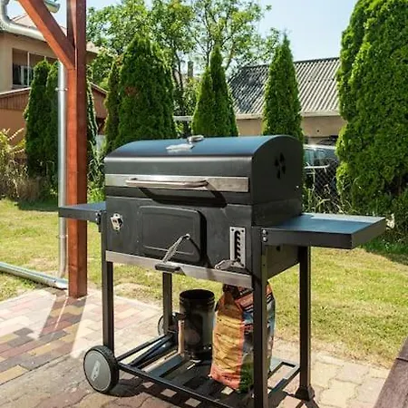 Dom wakacyjny Zora's Siófok