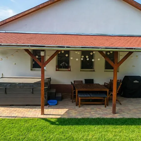 Zora's Prázdninový dům *